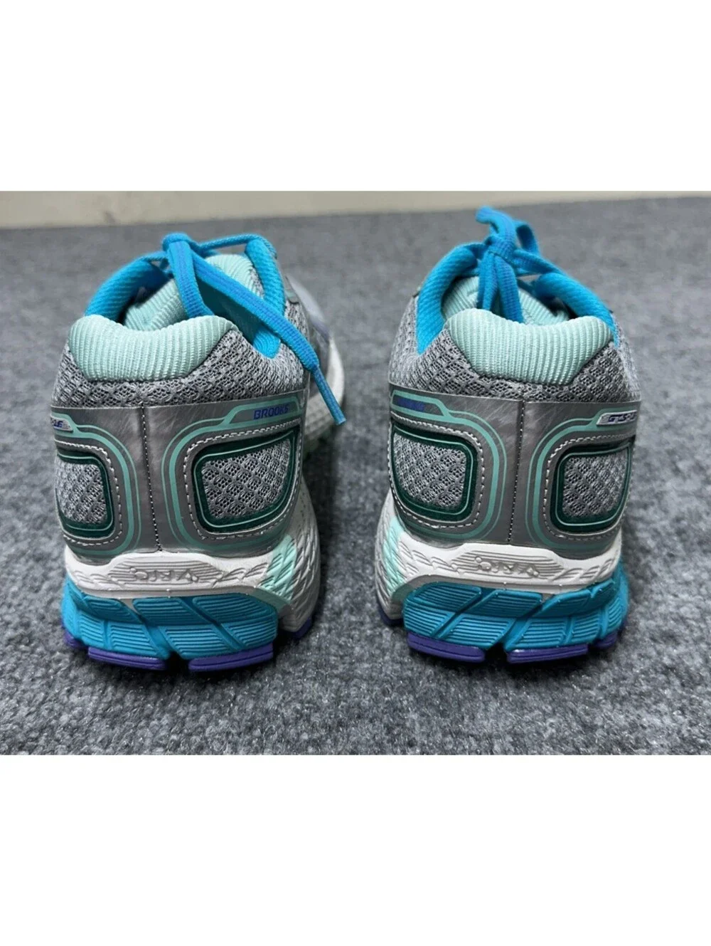 Brooks Adrenaline GTS 16 Women’s 9.5 B Blue Aqua Silver Athletic Running Support